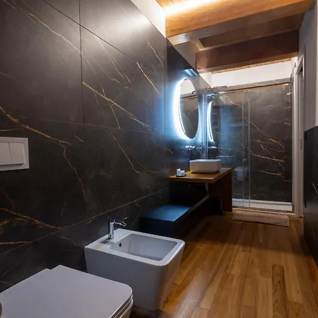 The Crispi House 3* Васто